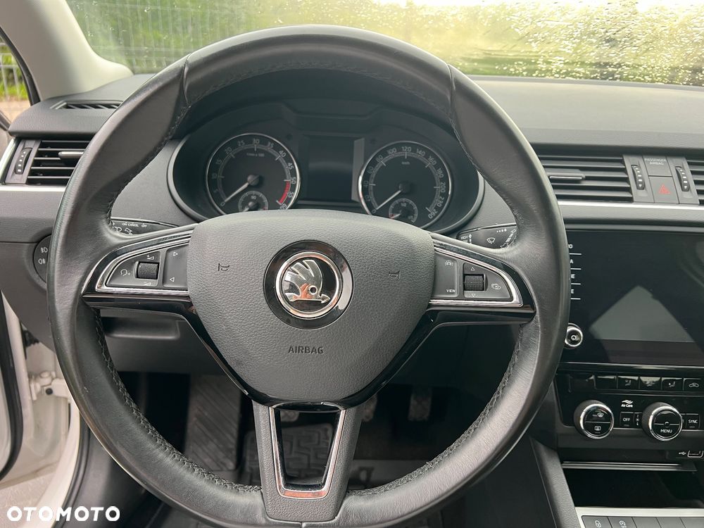 Skoda Octavia 1.6 TDI SCR Ambition - 11