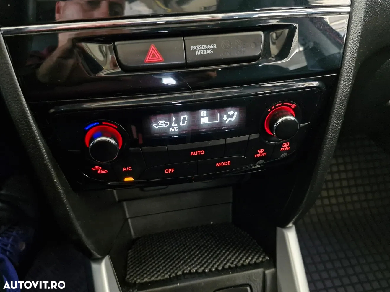 Suzuki Vitara 1.6 4X4 Luxus Aut. - 11