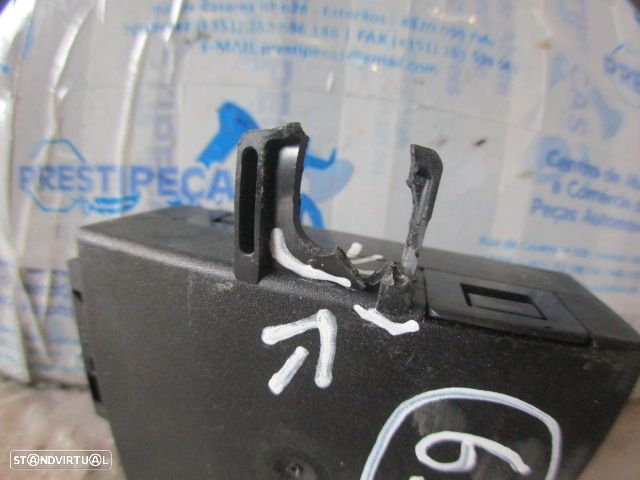 Modulo 61351387966 BMW E36 1991 318I 115CV 4P CINZA Módulo Limpa Vidros Suporte Danificado - 3