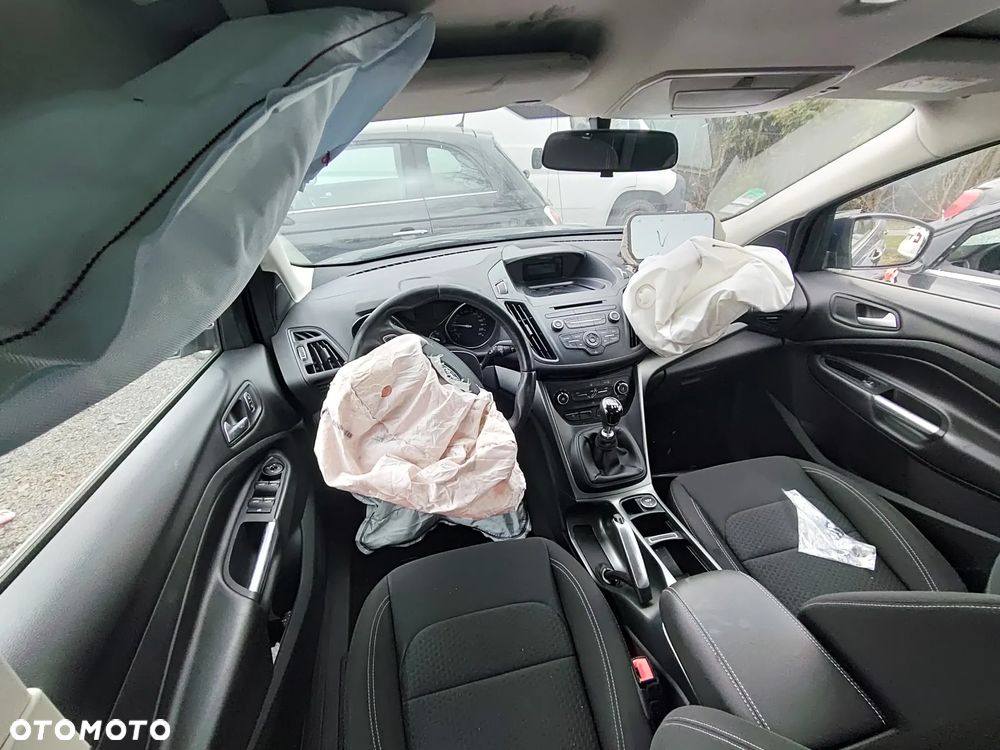 Ford Kuga 1.5 EcoBoost FWD Trend ASS - 18