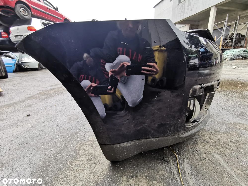 Zderzak przedni Ford C-Max - 3