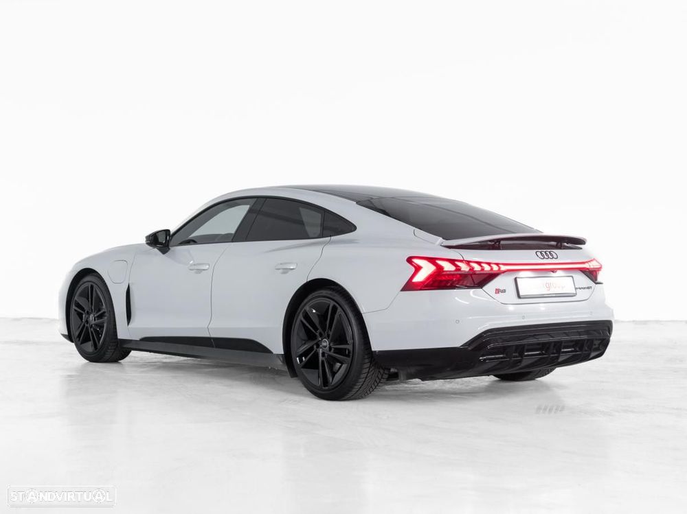 Audi RS e-tron GT quattro - 4