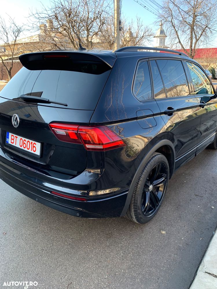 Volkswagen Tiguan - 19