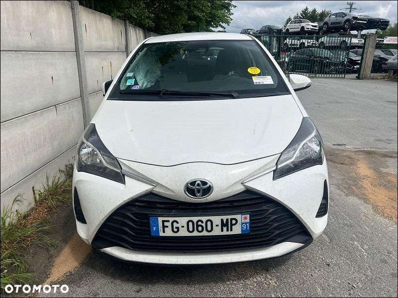 Toyota Yaris - 3