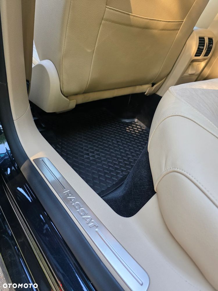 Volkswagen Passat 2.0 TSI Highline DSG - 39