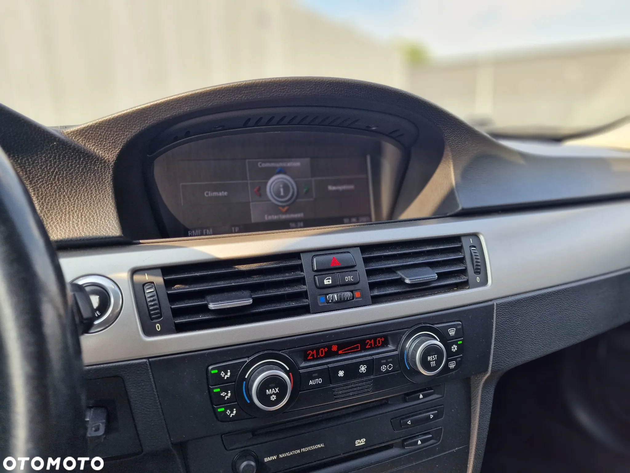 BMW Seria 3 320i - 6