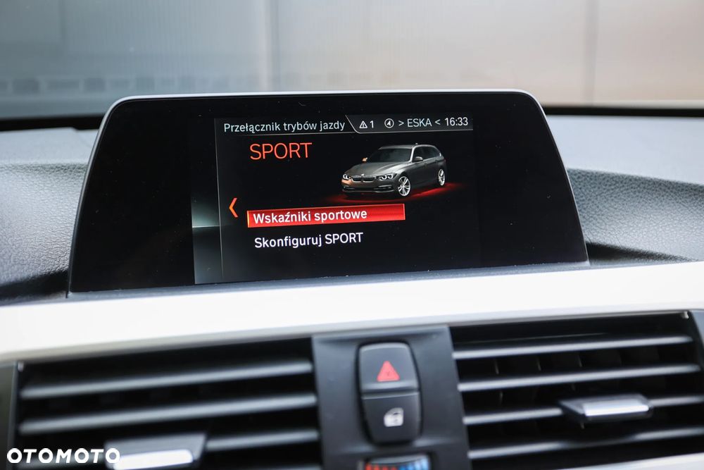 BMW Seria 3 318d Luxury Line - 39