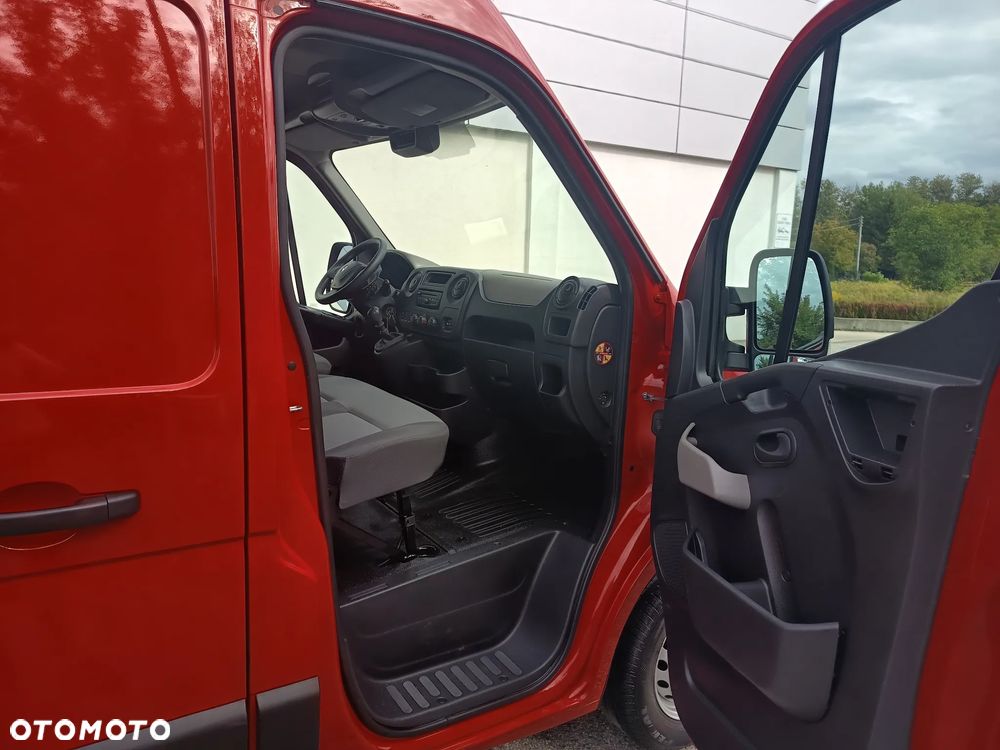 Renault MASTER L2H2 - 24