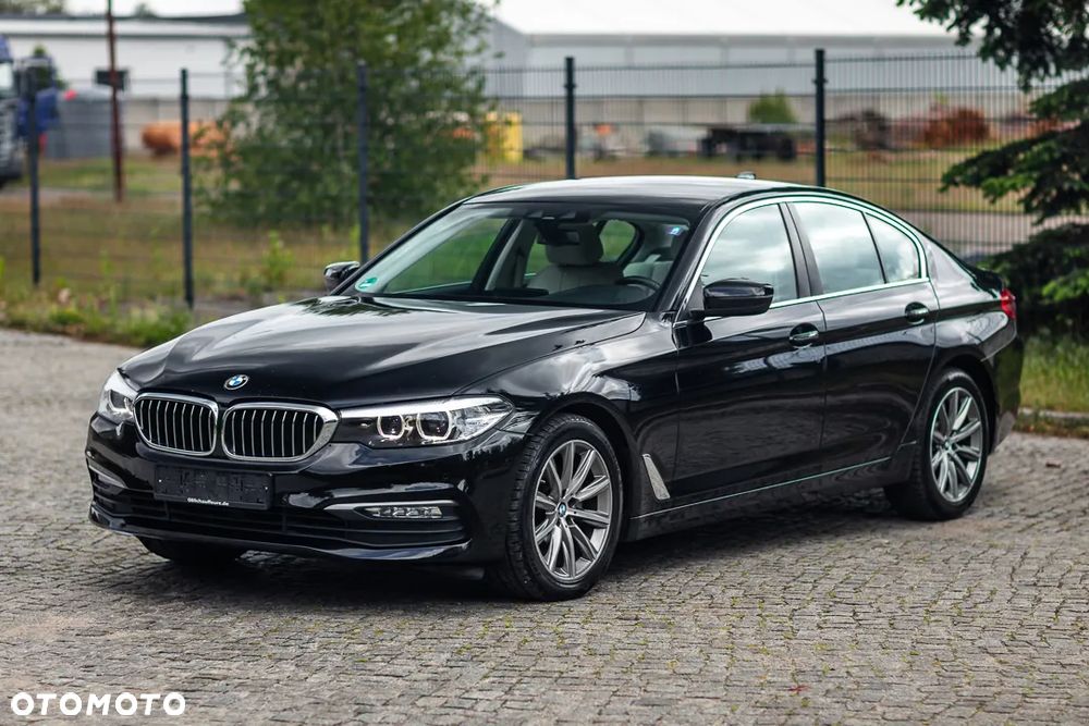 BMW Seria 5 520d Luxury Line - 4