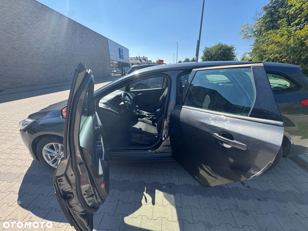 Ford Focus 1.5 EcoBoost Trend ASS - 11