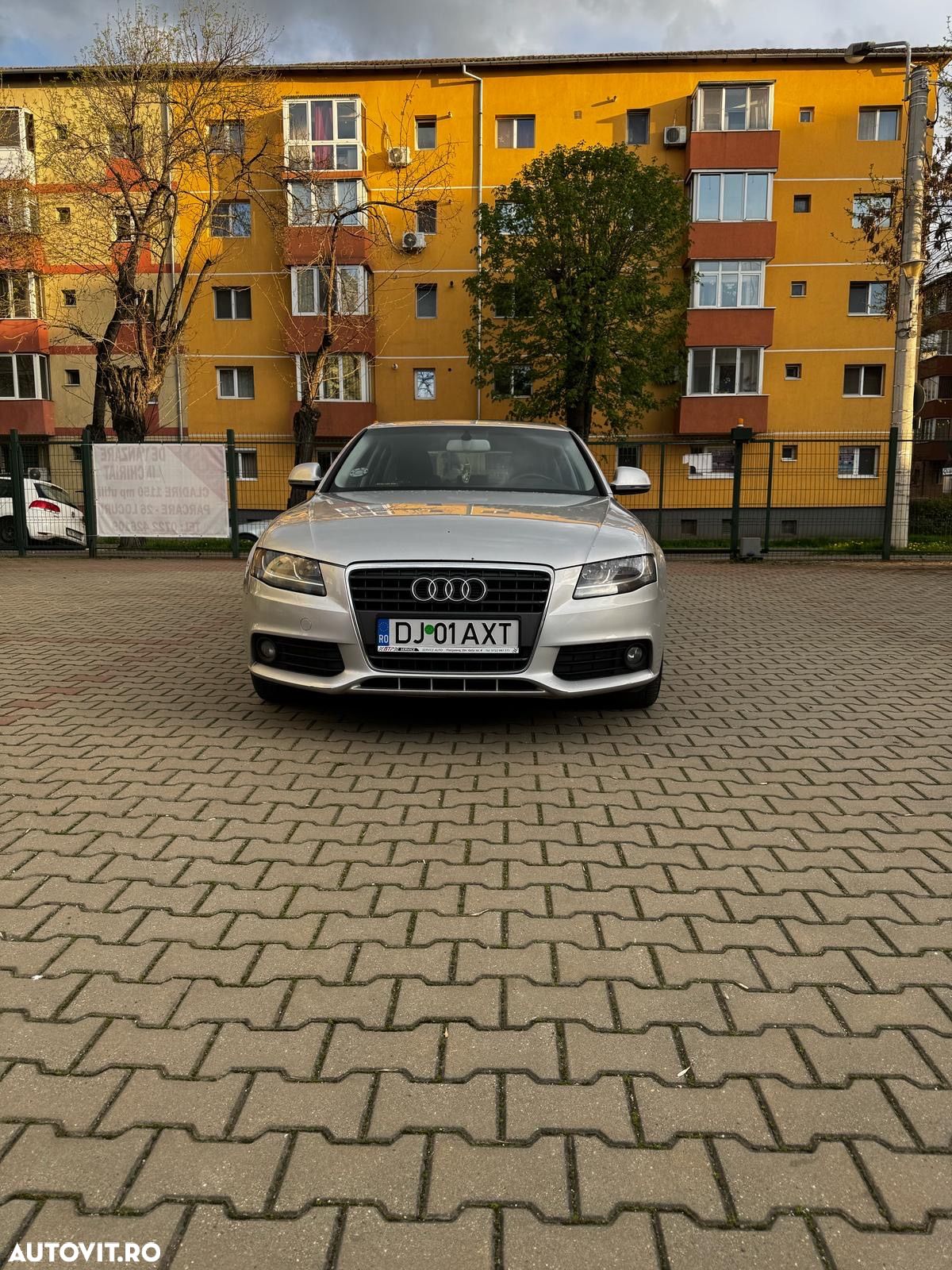 Audi A4 1.8 T Avant - 1