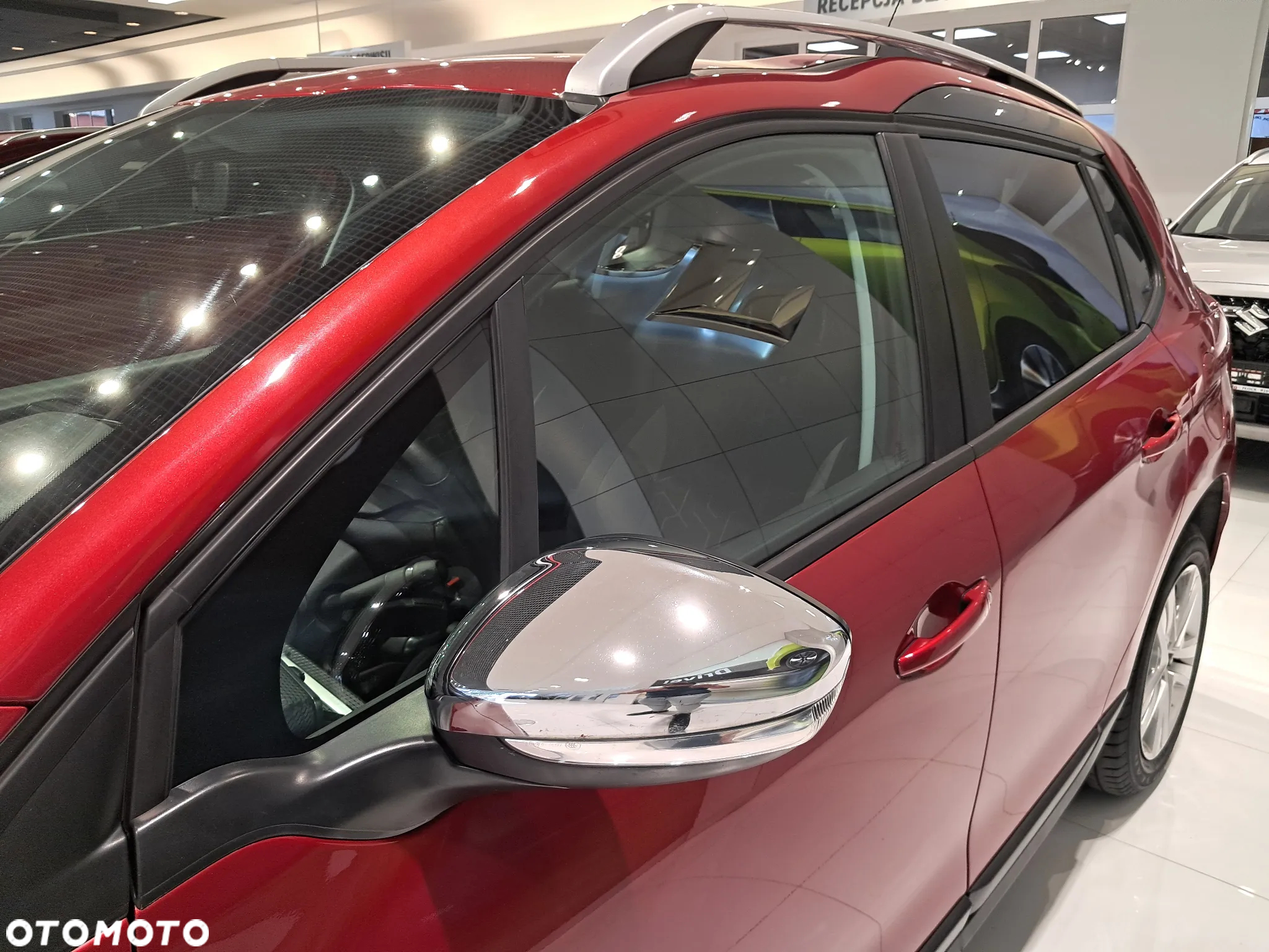 Peugeot 2008 1.2 Pure Tech Allure S&S EAT6 - 14