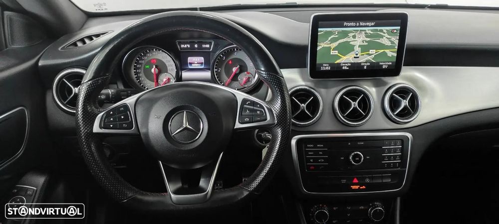 Mercedes-Benz CLA 200 - 26