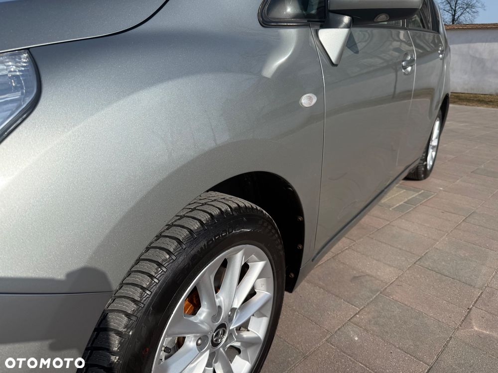 Toyota Verso 2.0 D-4D Travel - 17