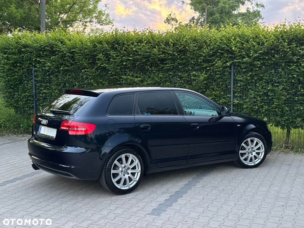 Audi A3 Sportback 1.8 TFSI S line Sportpaket Plus - 32