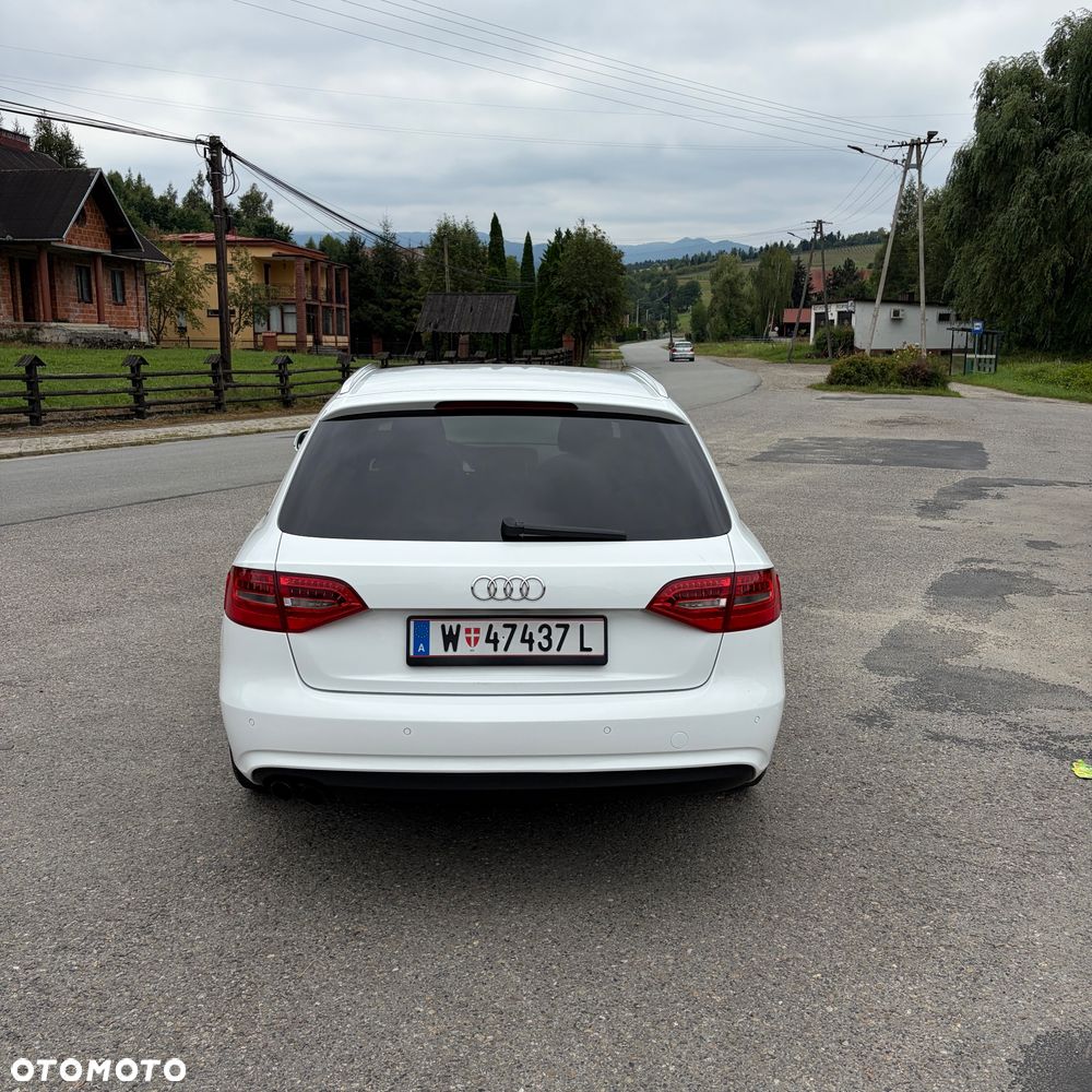 Audi A4 Avant 2.0 TDI DPF Ambiente - 7