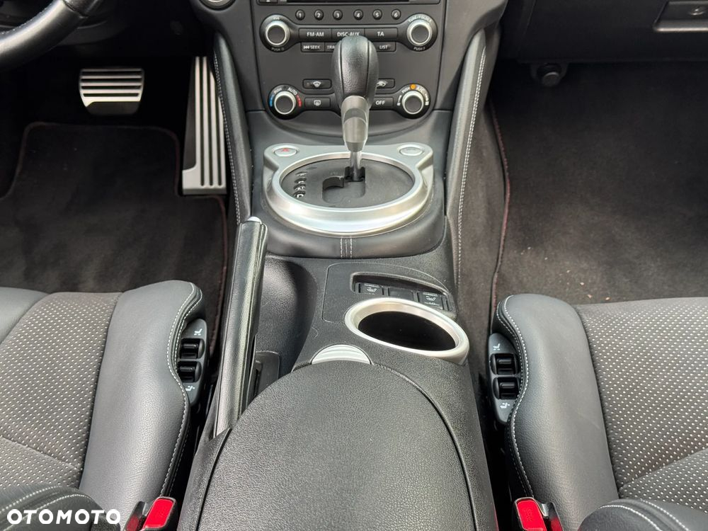 Nissan 370 Z 3.7 V6 Premium - 30