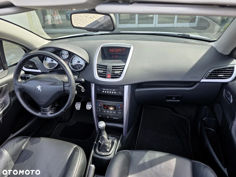 Peugeot 207 CC 150 THP Platinum - 33