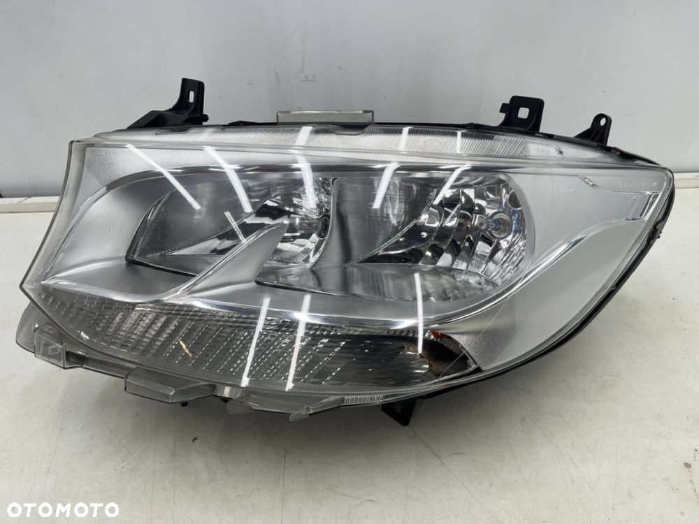 Lampa reflektor Mercedes Sprinter III w907 w910 2018r.- LEWA przednia zwykła H7 H15 a9109060000 - 2