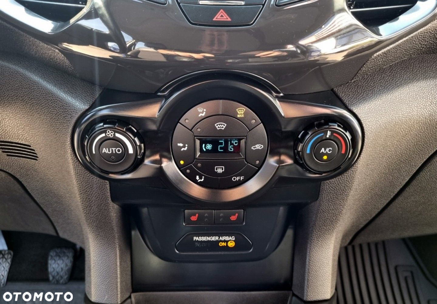Ford EcoSport - 29
