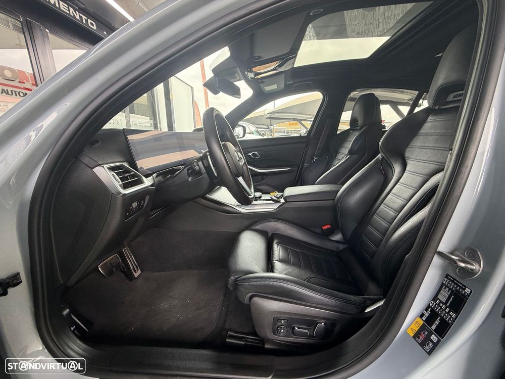 BMW 330 e Pack Desportivo M Auto - 38