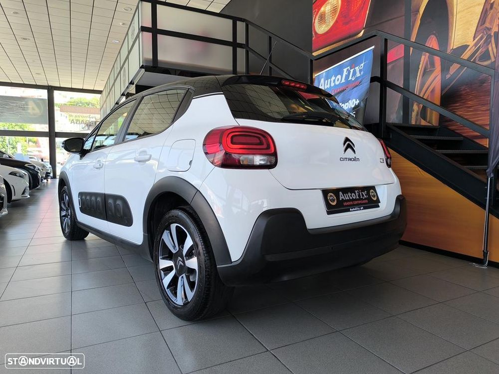 Citroën C3 1.2 PureTech Shine - 4