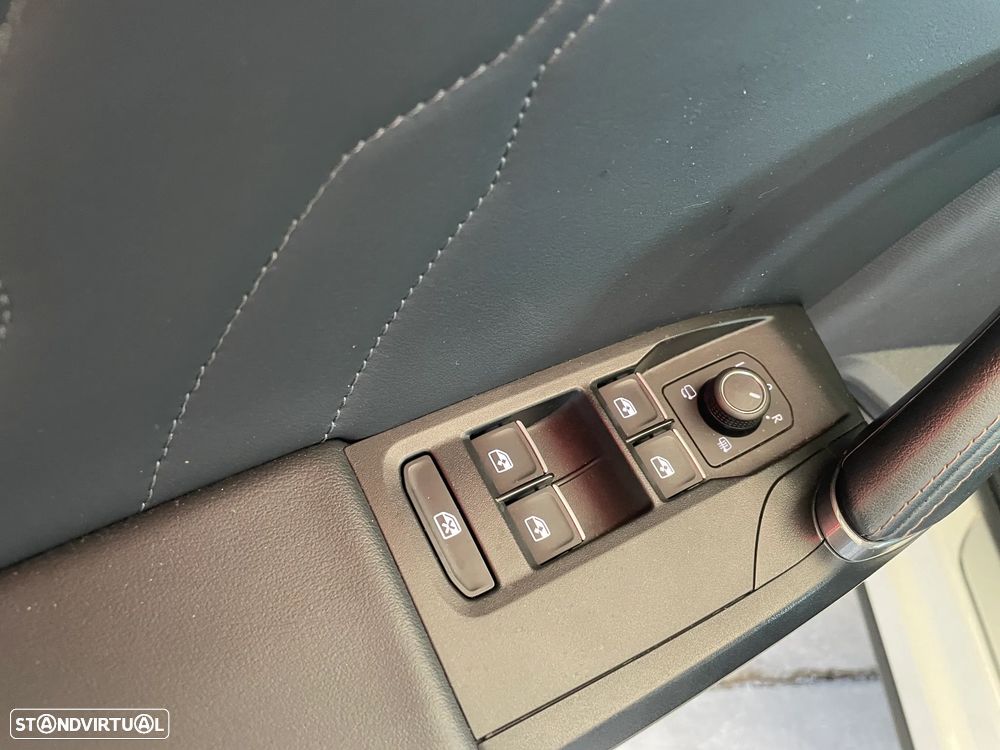 Cupra Formentor VZ 1.4 e-Hybrid DSG Tribe Edition - 13