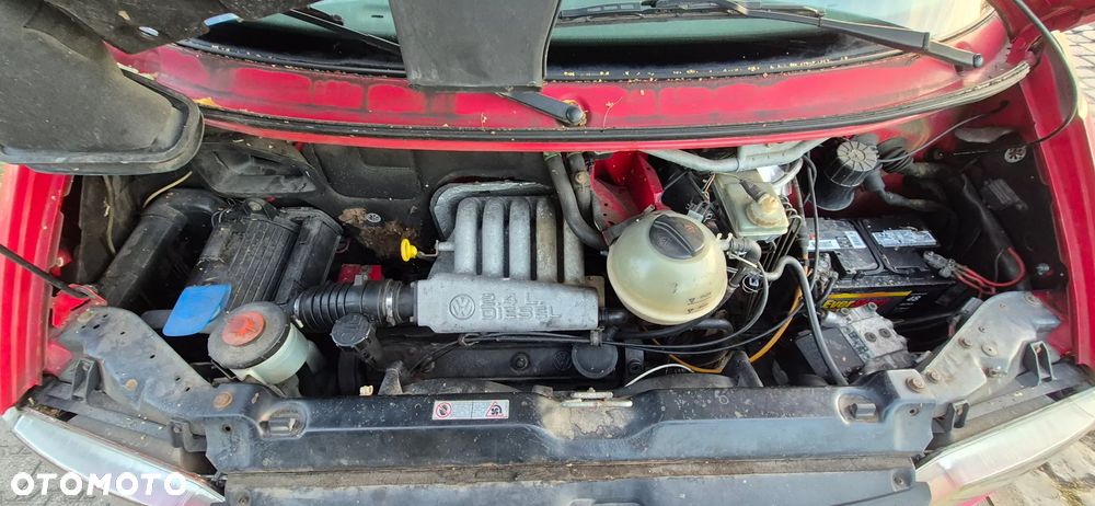 Volkswagen Multivan D - 22