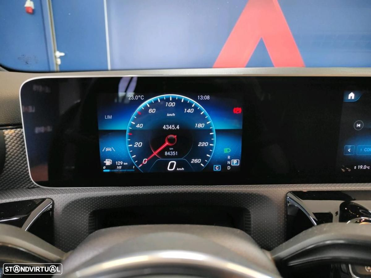 Mercedes-Benz A 180 d Progressive Aut. - 9