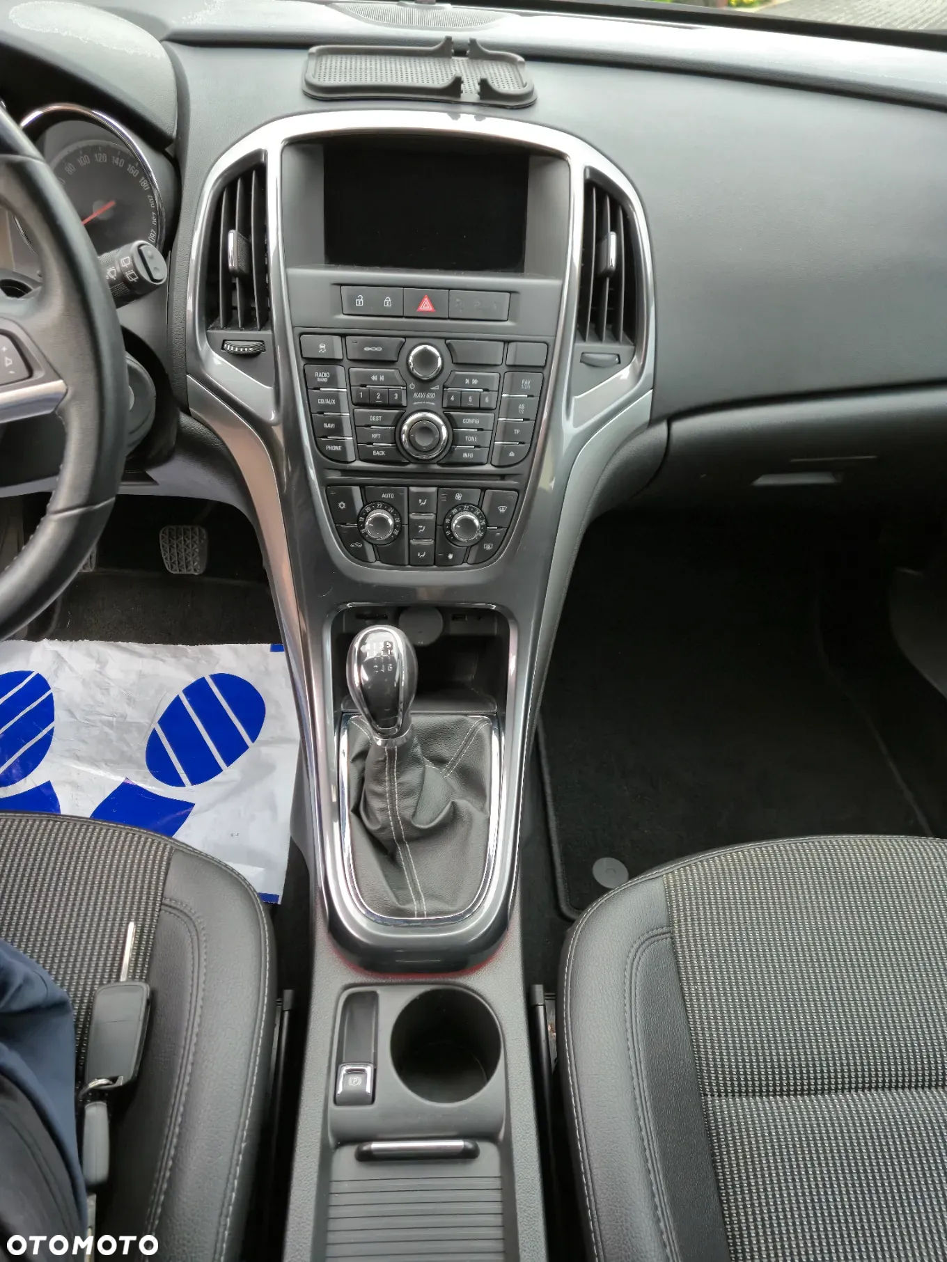Opel Astra 1.4 Turbo Innovation - 19