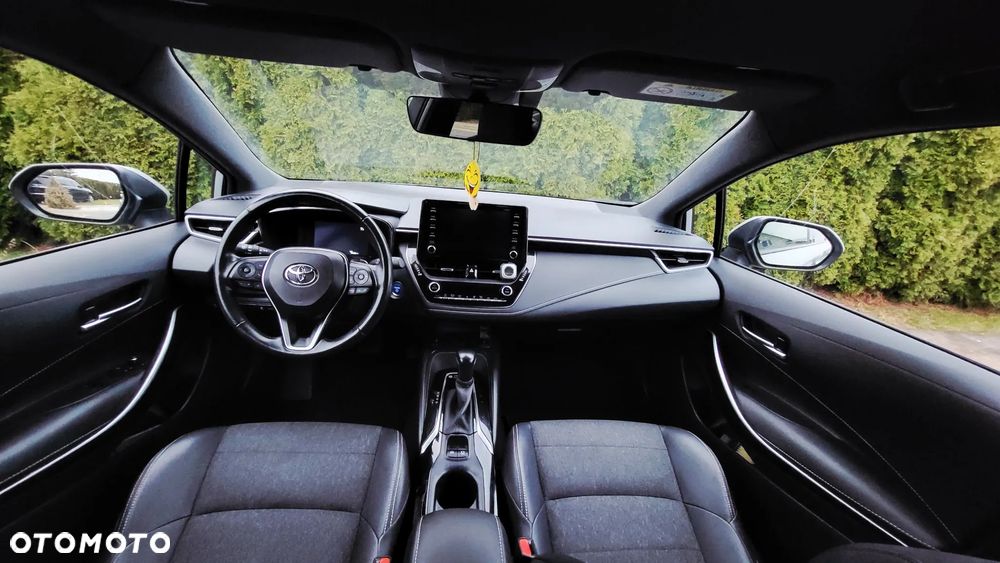 Toyota Corolla 2.0 Hybrid GR Sport - 11