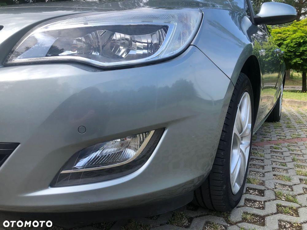 Opel Astra 1.4 Turbo - 9