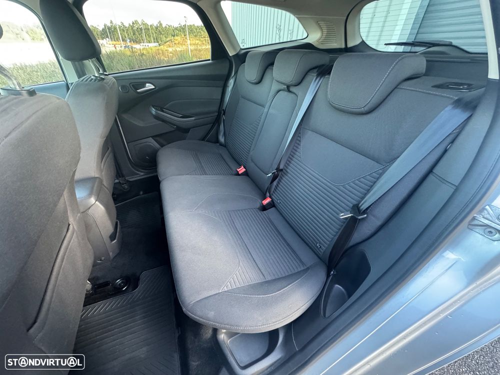 Ford Focus 1.5 TDCi Titanium - 12