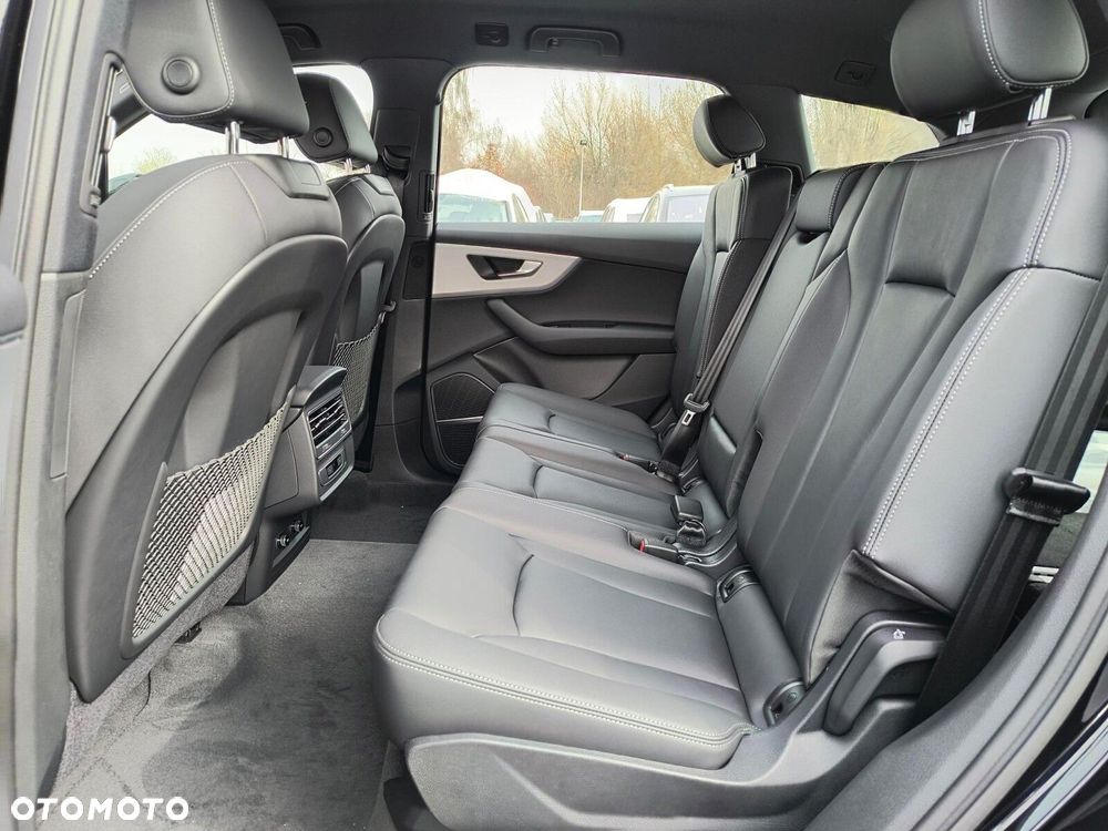 Audi Q7 - 9