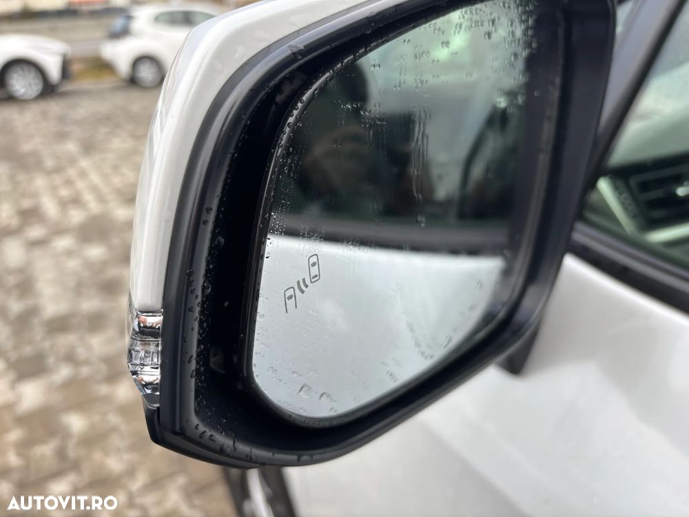 Toyota RAV4 - 22