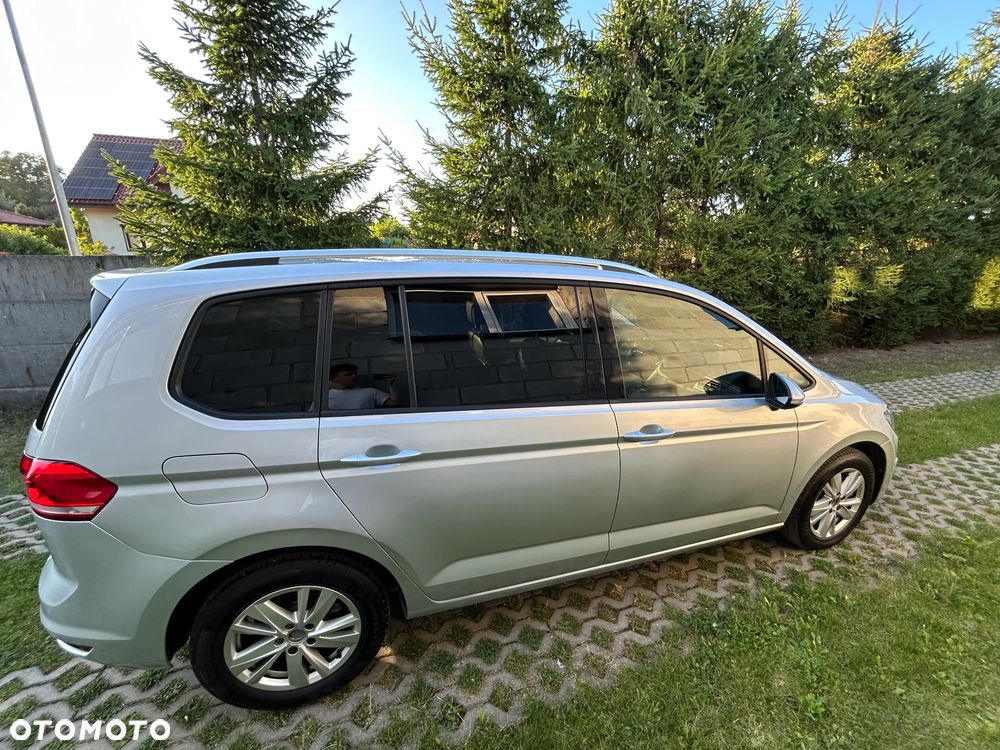 Volkswagen Touran 2.0 TDI SCR DSG Comfortline - 8