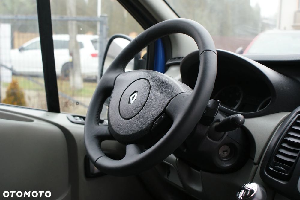 Renault Trafic - 13
