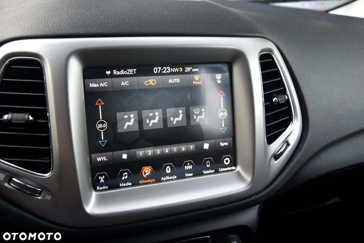 Jeep Compass 1.4 MultiAir Longitude - 31