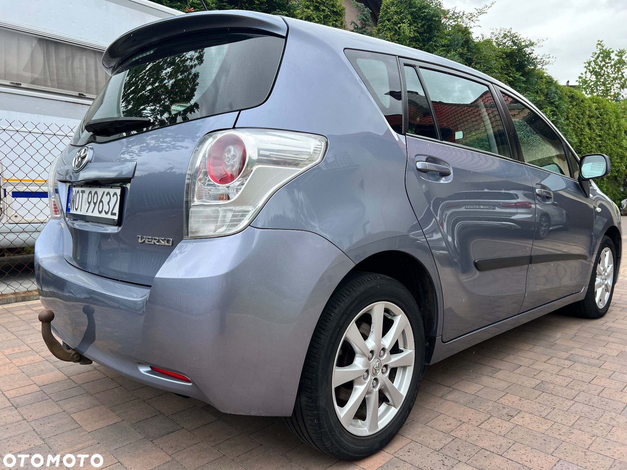 Toyota Verso 2.0 D-4D - 4