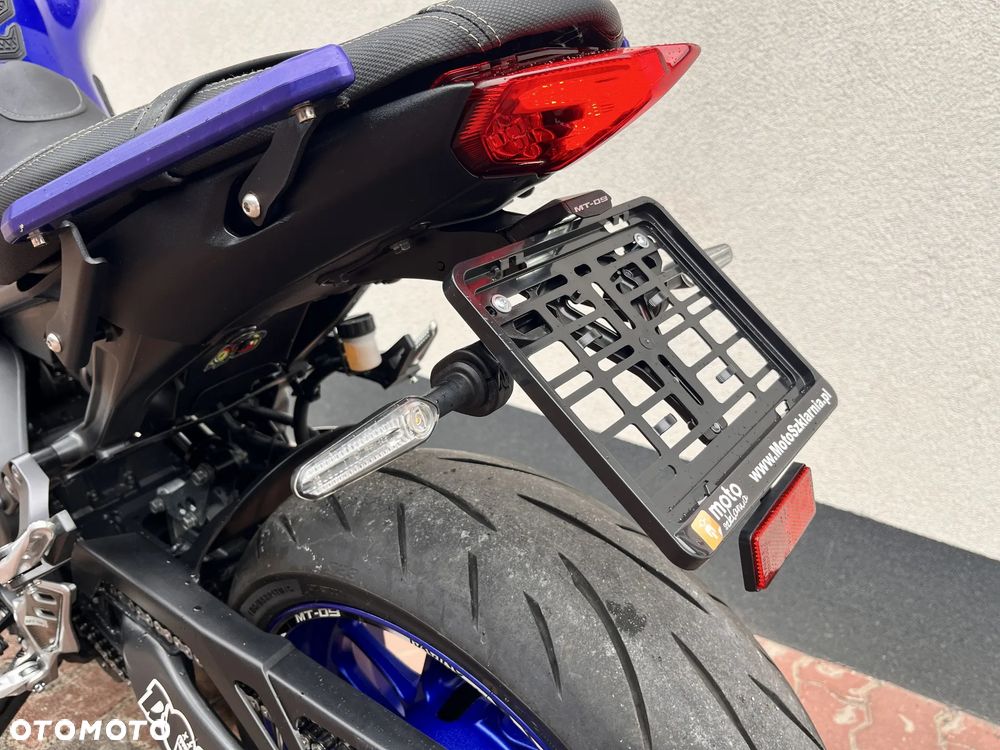 Yamaha MT - 7