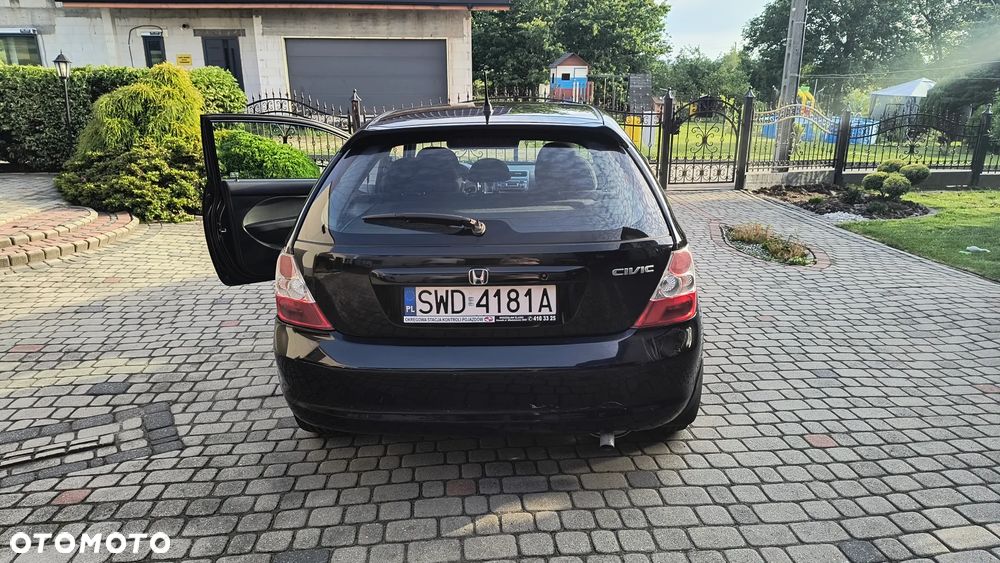 Honda Civic 1.6i ES - 6