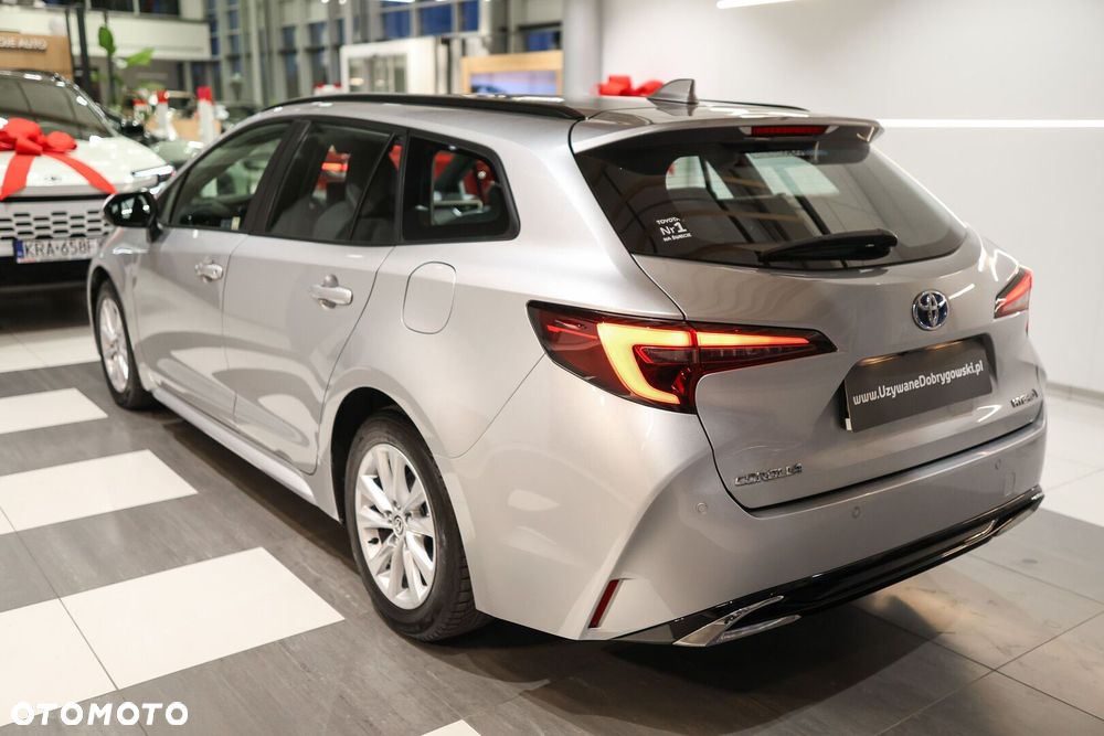 Toyota Corolla 1.8 Hybrid Comfort - 5