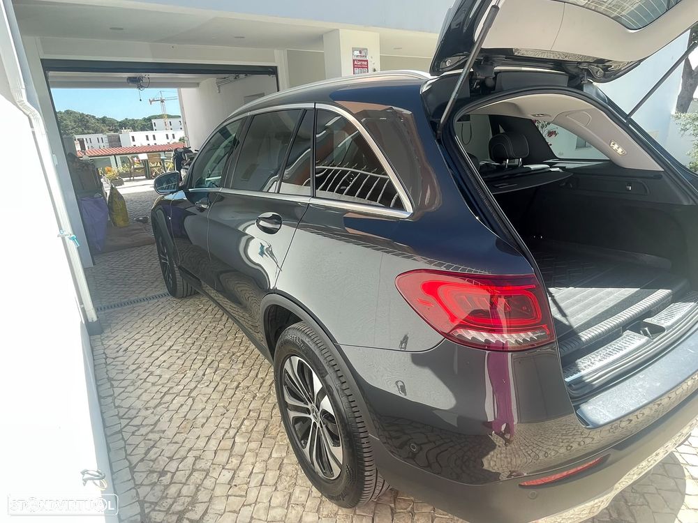 Mercedes-Benz GLC 300 e 4Matic - 12