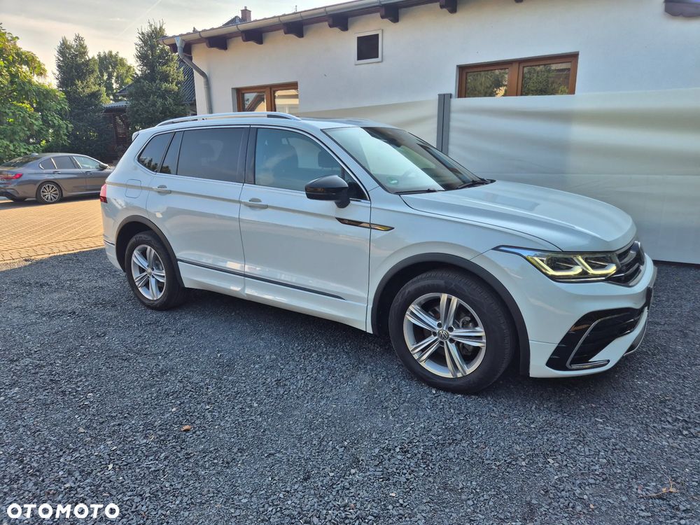 Volkswagen Tiguan 2.0 TDI SCR 4MotION DSG R-Line - 11
