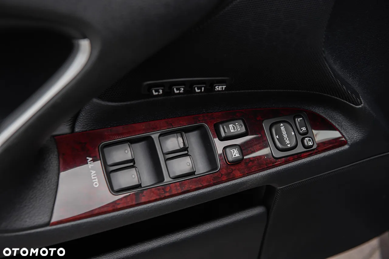 Lexus IS 250 Prestige - 21