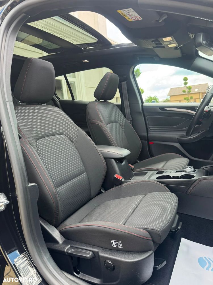 Ford Focus 1.5 EcoBlue Start-Stopp-System Aut. ST-LINE X - 11