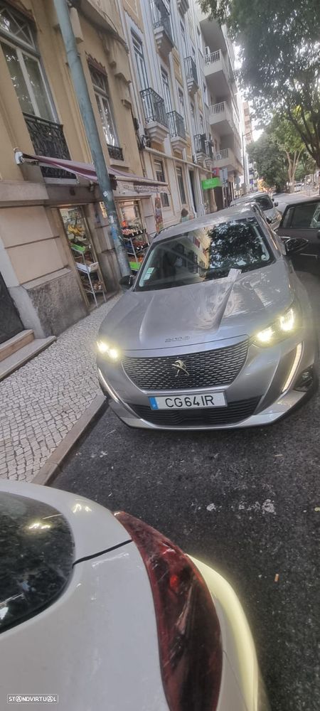 Peugeot e-2008 — fotografia 12