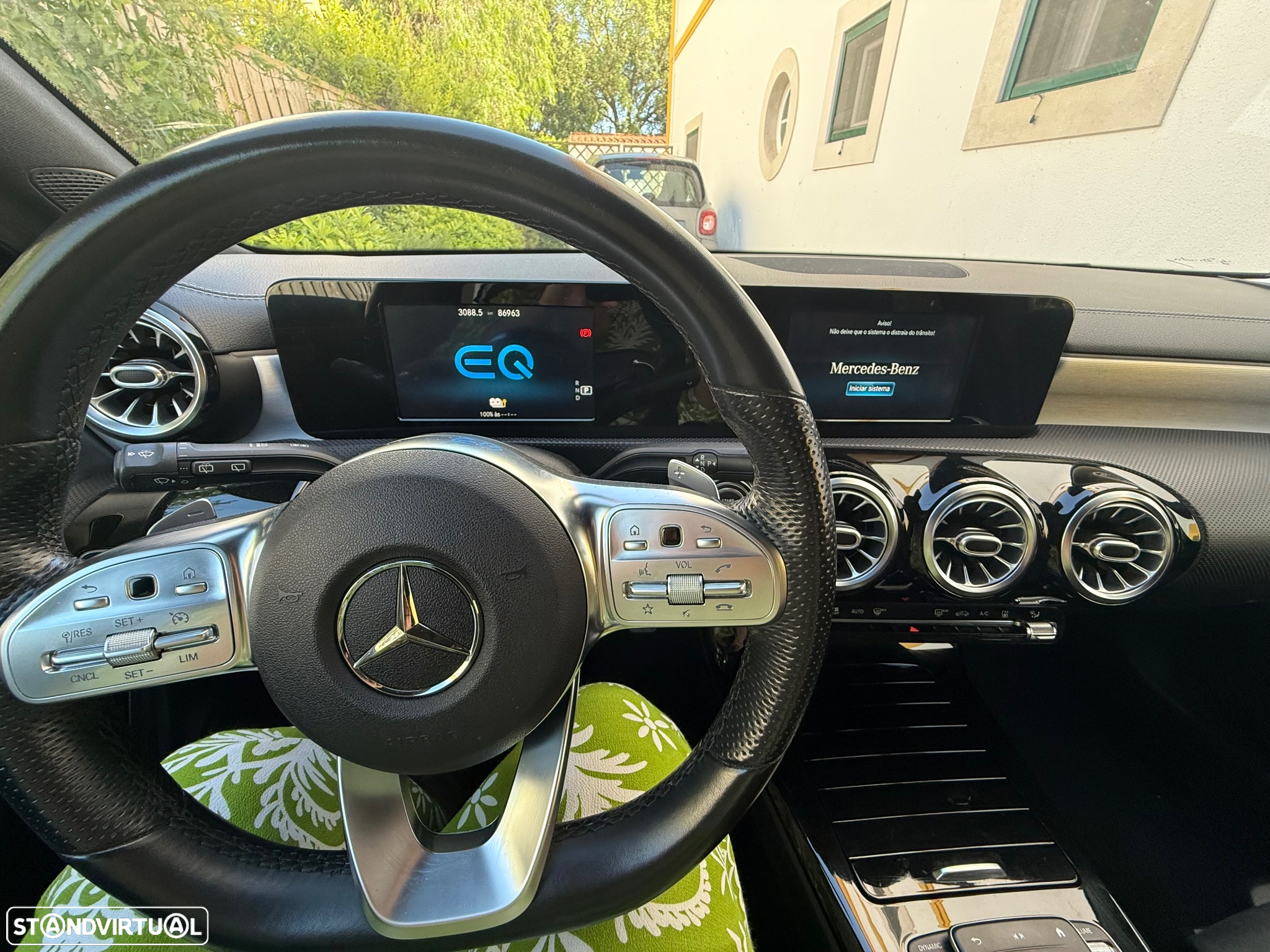 Mercedes-Benz CLA 250 e Shooting Brake AMG Line - 10