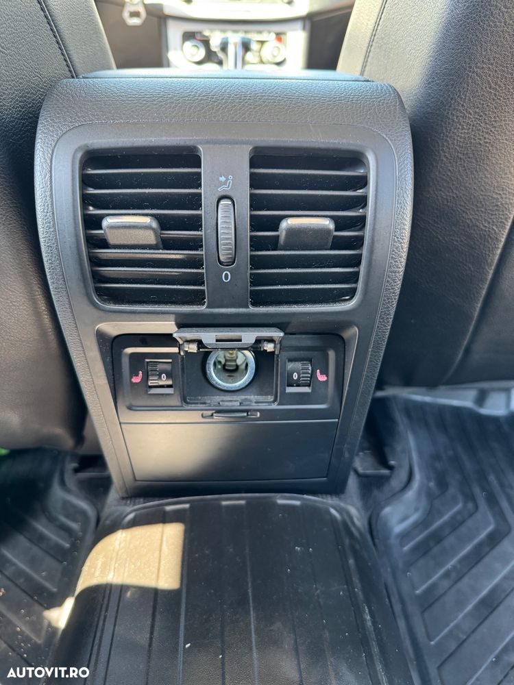 Volkswagen Passat 2.0 TDI Comfortline DPF DSG - 9