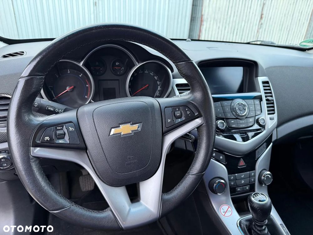 Chevrolet Cruze 2.0 LTZ - 18